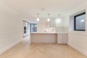 Photo 18- click for photo gallery